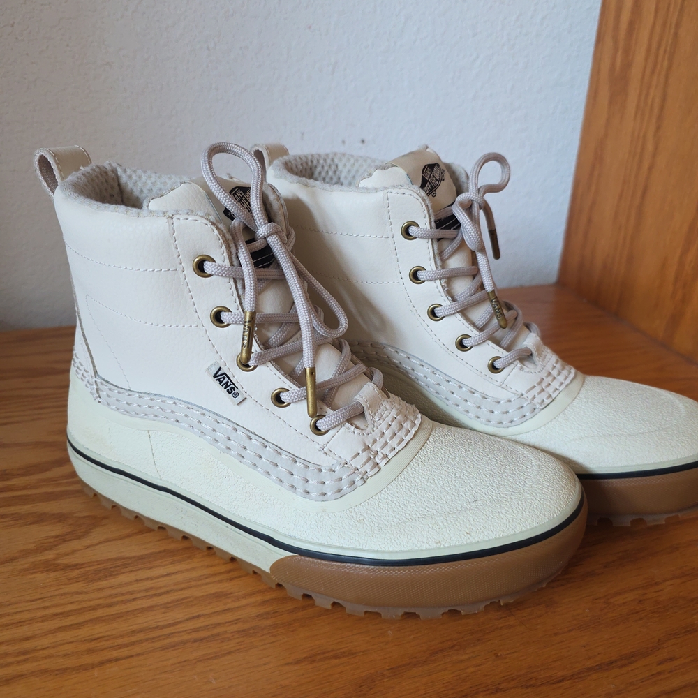 Vans Unisex Cream High-Top Sneakers